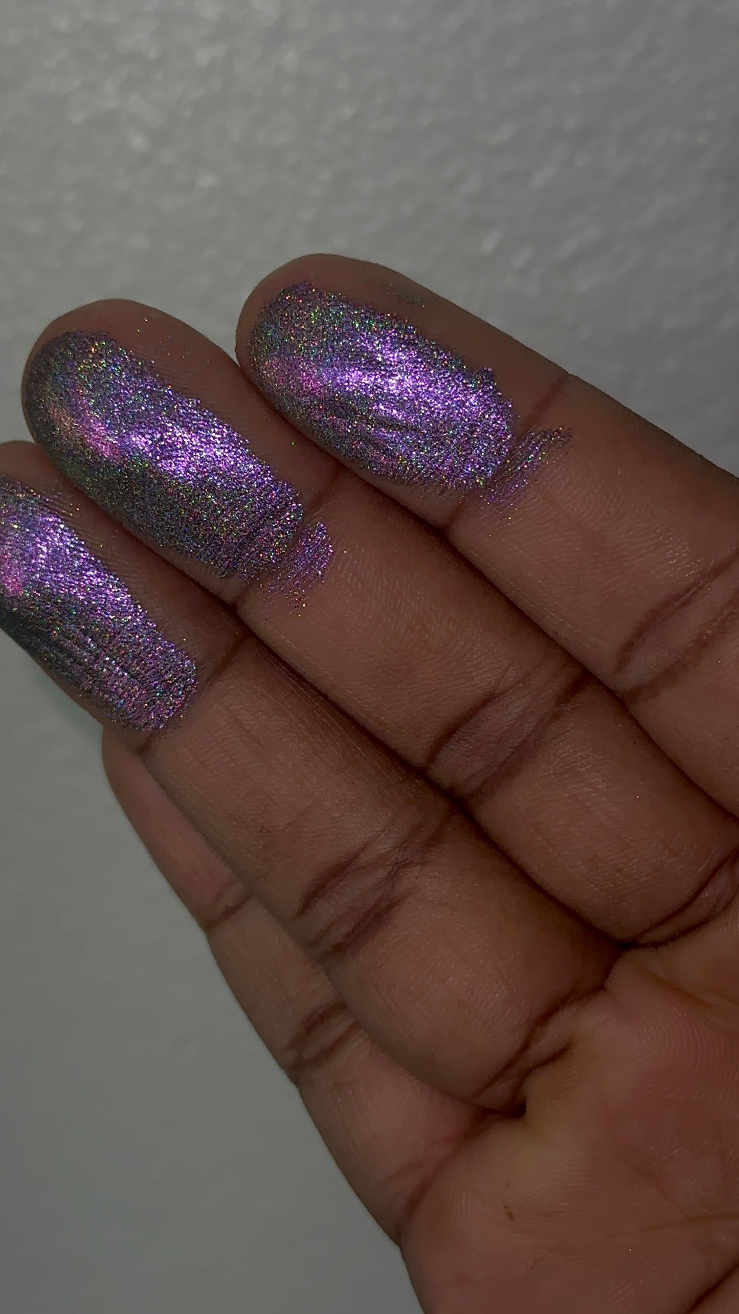 SPARKLING CRUISE Soft HOLOGRAPHIC EYESHADOW
