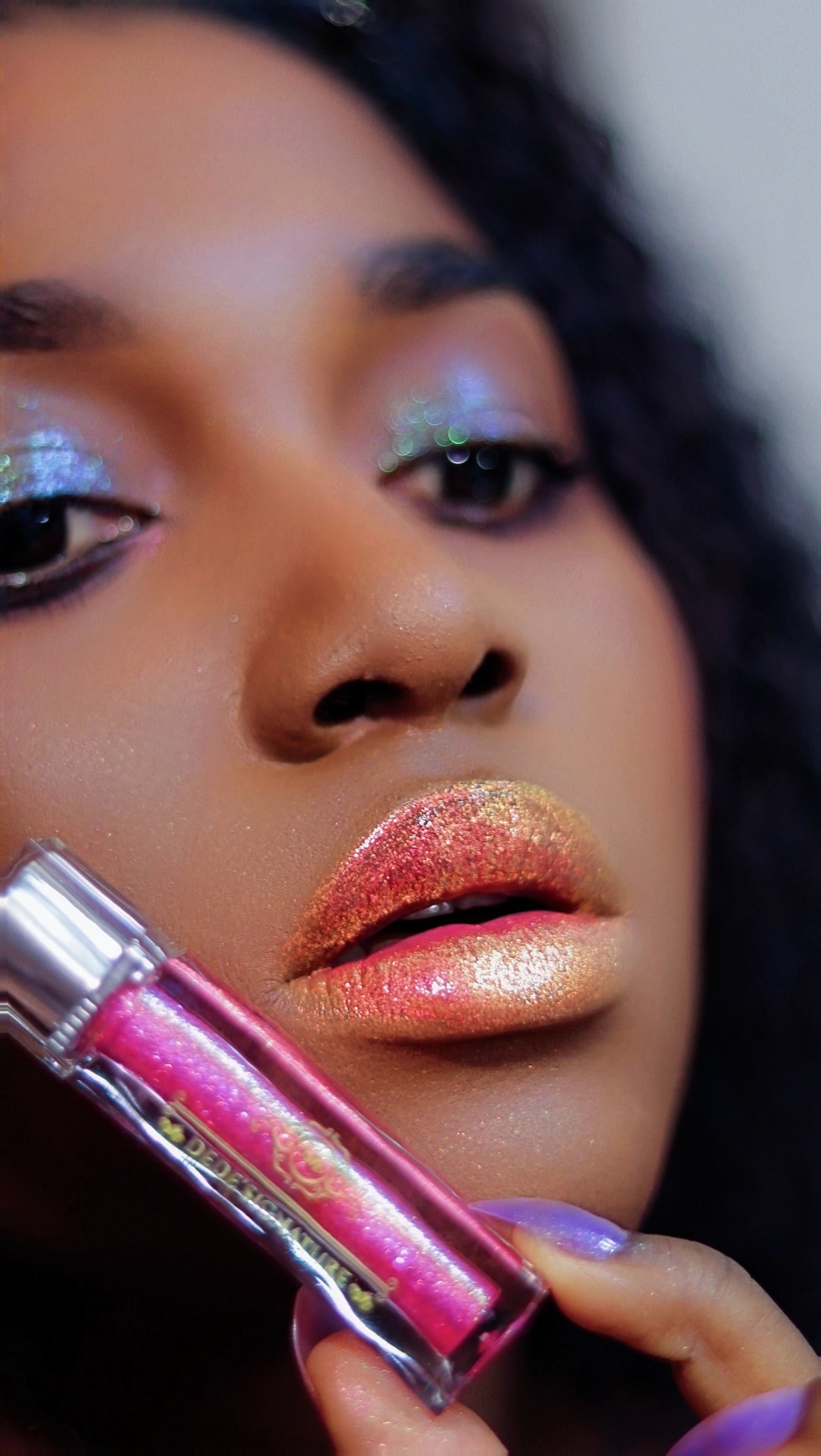 Glowy Beam Multi chrome lipgloss
