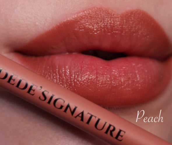 PEACH LIP LINER
