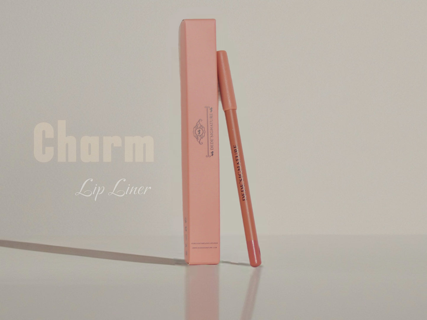 CHARM LIPLINER