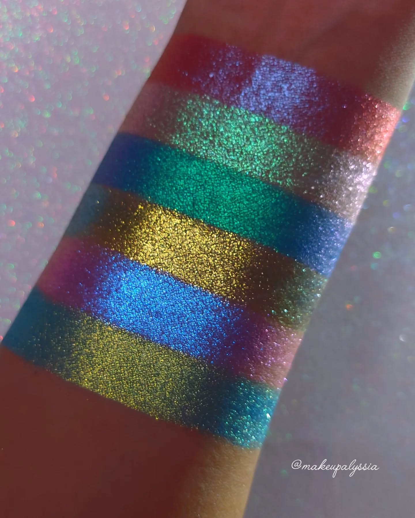Jingle Bell Ruby Eyeshadow Palette