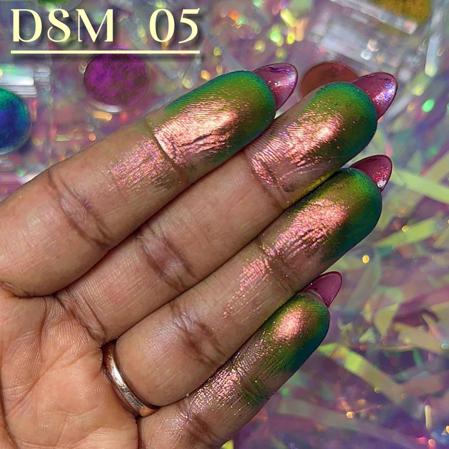 DSM 05 MULTICHROME EYESHADOW [NON MAGNETIC]