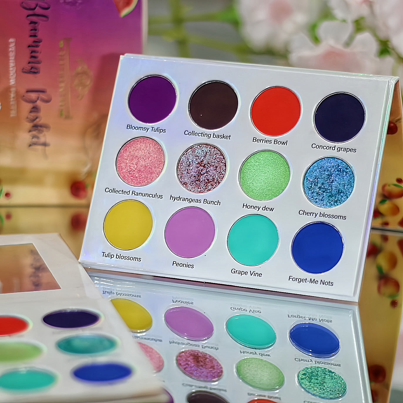 BLOOMING BASKET EYESHADOW PALETTE [NON MAGNETIC]