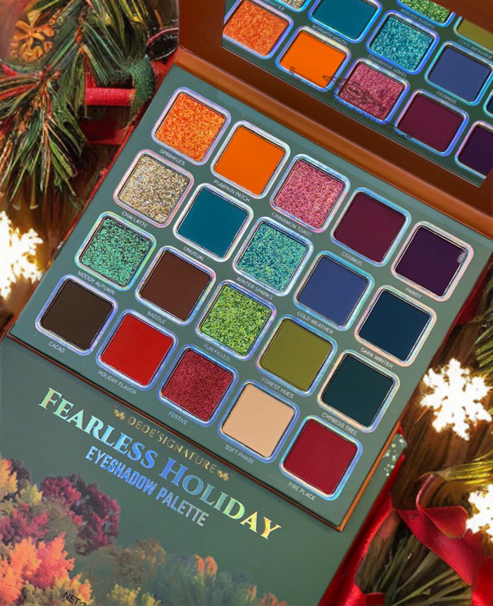 FEARLESS HOLIDAY EYESHADOW PALETTE