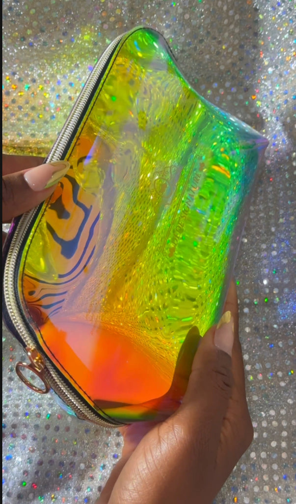 HOLOGRAPHIC FREAK MULTI USE BEAUTY PURSE