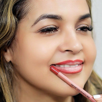 RUBY LIP LINER