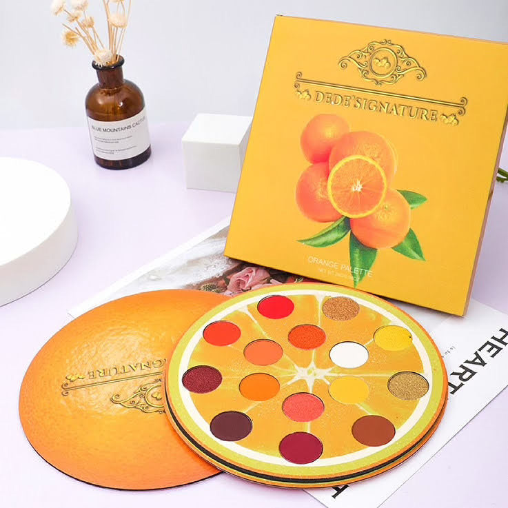 ORANGE SHAPED EYESHADOW PALETTE
